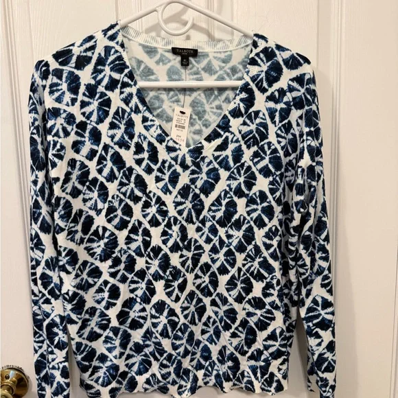 Talbots Navy and White Floral V-Neck Sweater - Picture 1 of 4